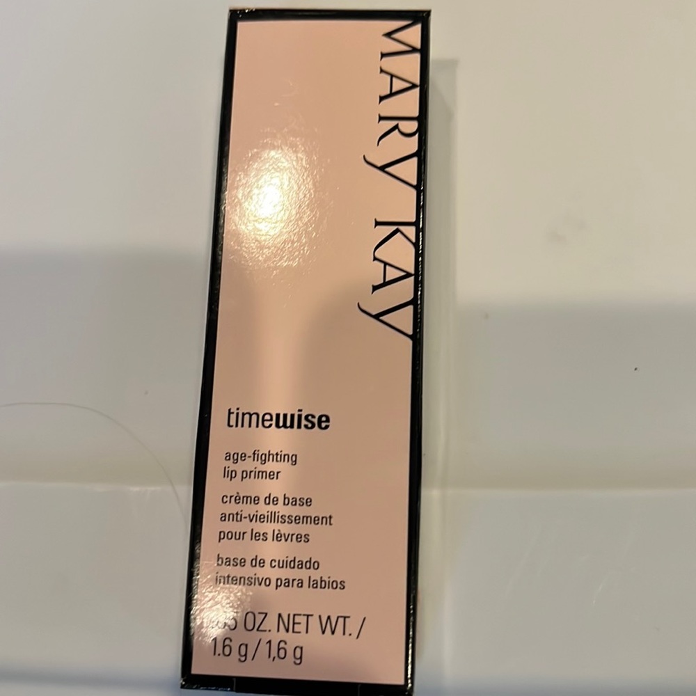 Mary Kay age fighting lip primer